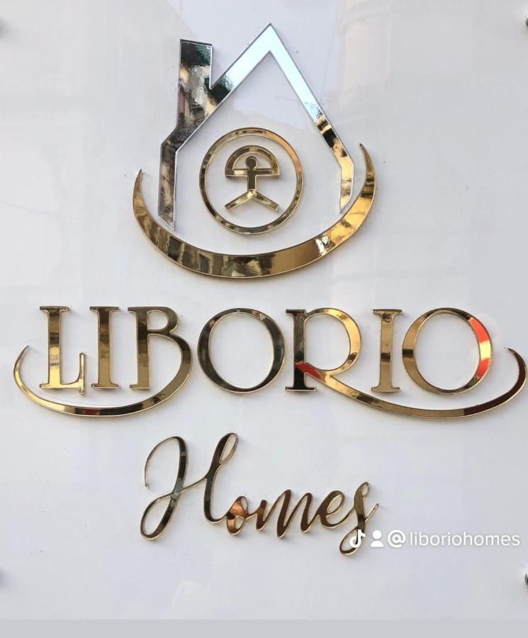Liborio Homes Catánia Buitenkant foto